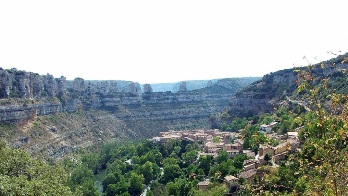 Vista general de Orbaneja del Castillo-ECB