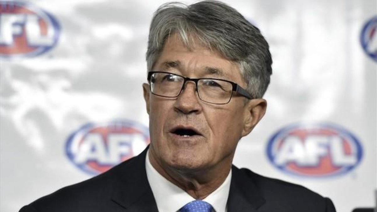 Mike Fitzpatrick, presidente de la Liga de Fútbol Australiana.-EFE / JULIAN SMITH