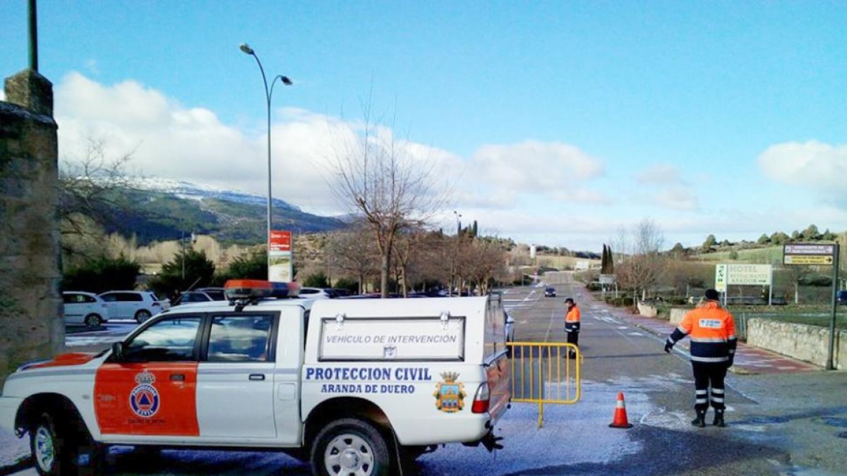 Los voluntarios arandinos realizan intevenciones y servicios en todo tipo de eventos y situaciones.-ECB