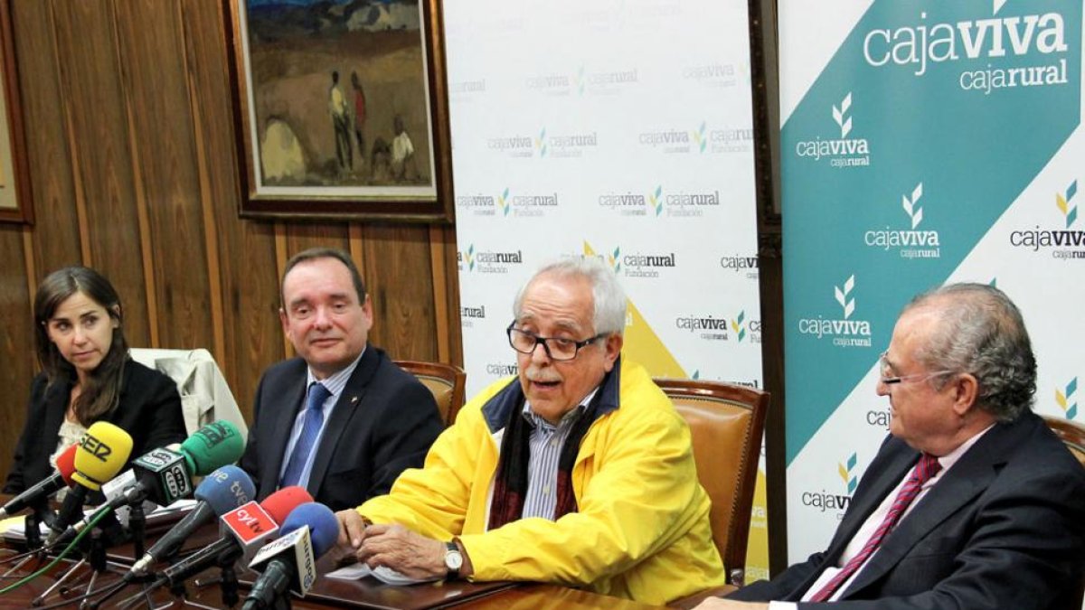 Fátima Gil, Ramón Sobremonte, Giménez Rico y Antonio Mayorales, de i. a d.-Jaime Carazo
