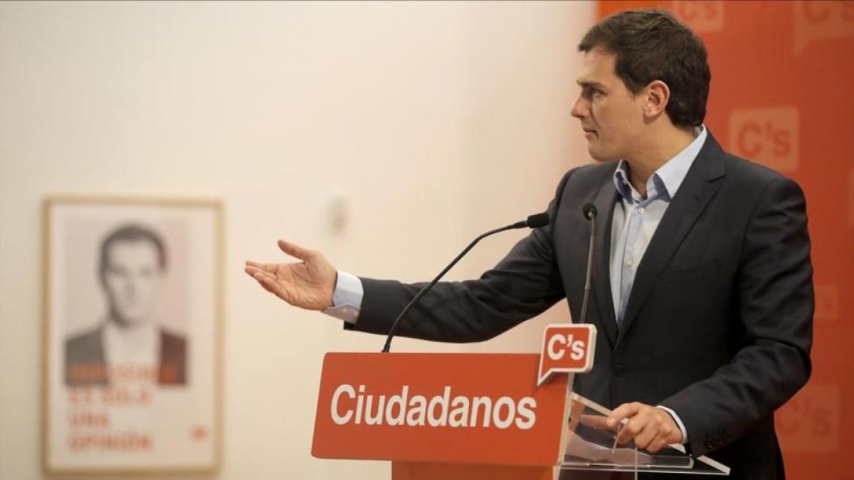 Albert Rivera, este lunes en la sede de Ciudadanos en Madrid.-