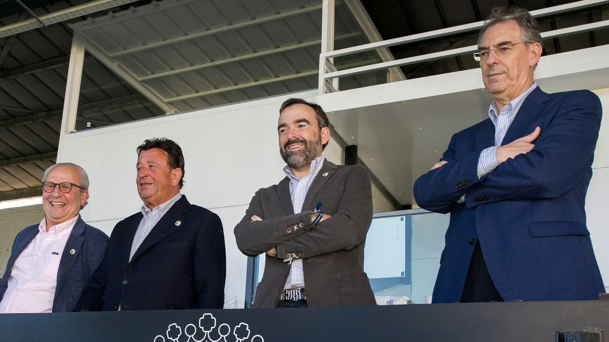San Millán, Santidrián, Alonso y Benavente, máximos accionistas del Burgos CF. TOMÁS ALONSO