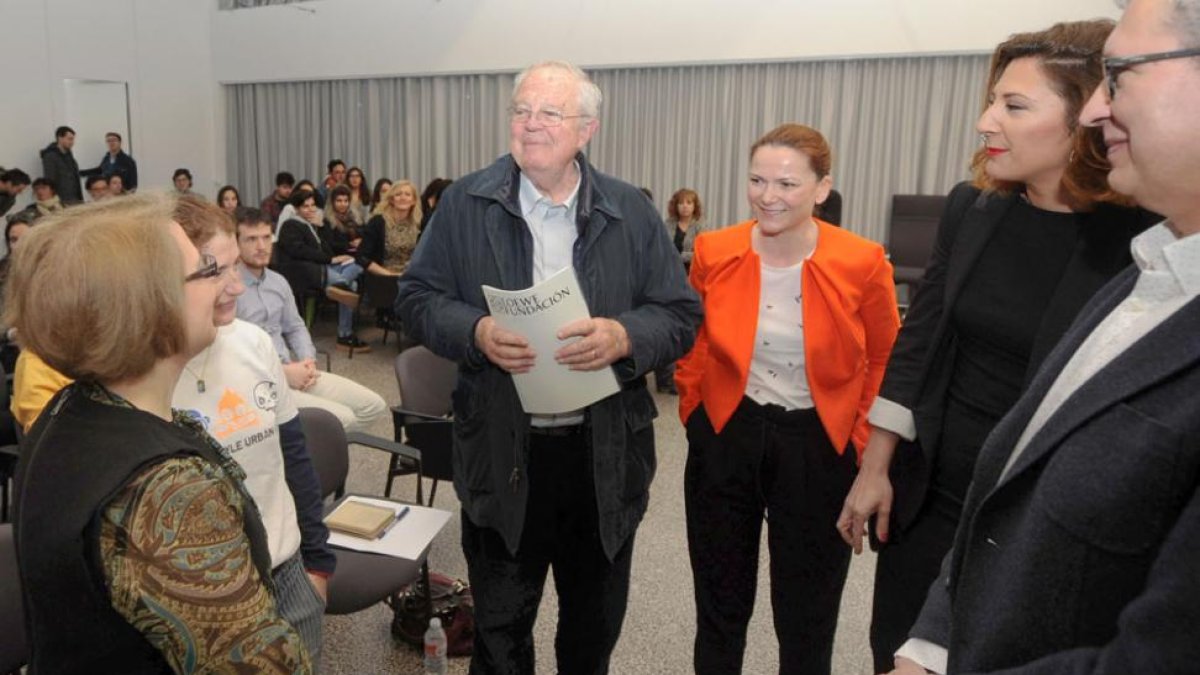 Enrique Loewe, en la Escuela de Arte.-ISRAEL L. MURILLO