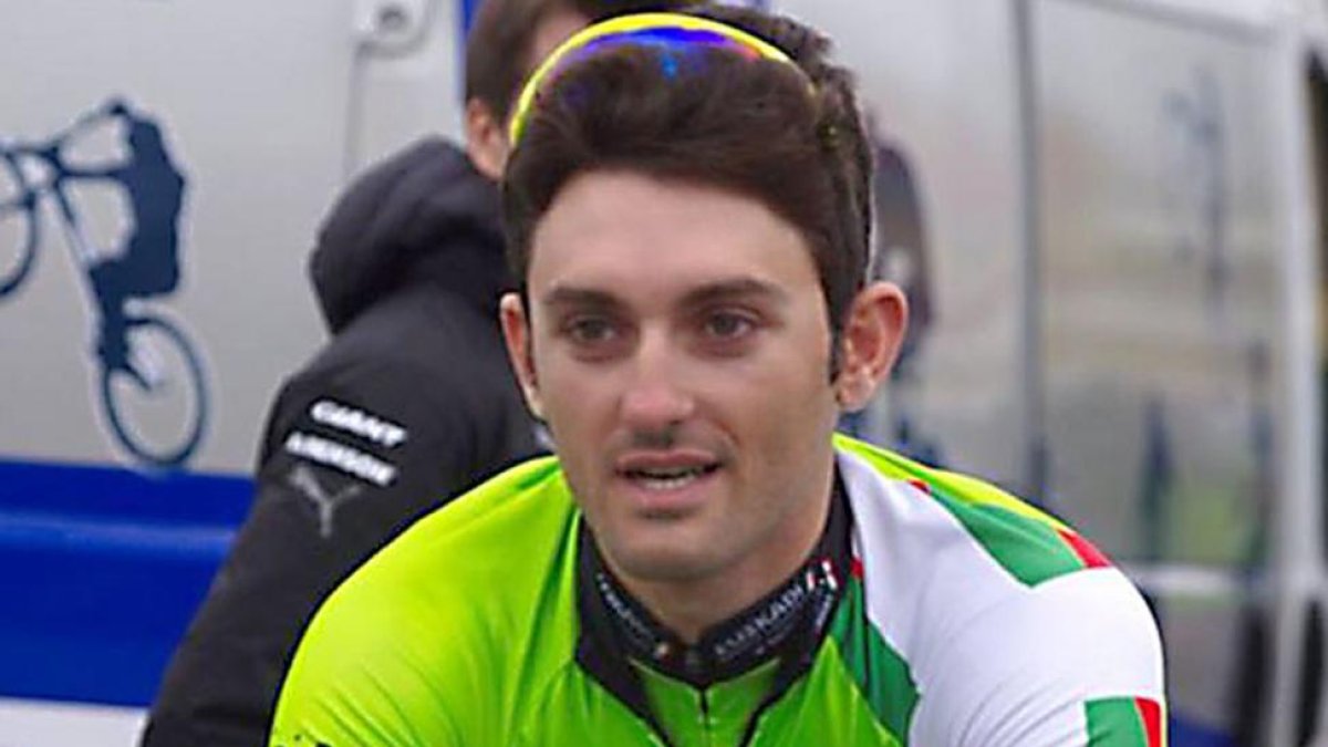 Adrián González con el maillot del Euskadi Murias.-