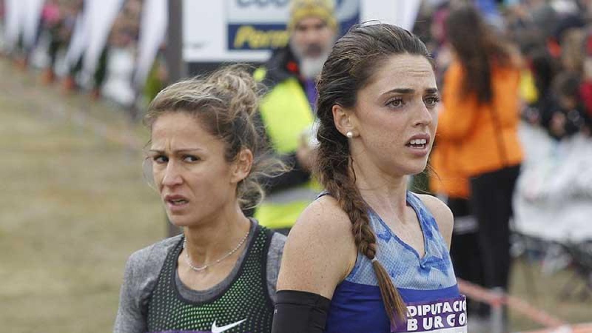 Celia Antón compite en la final del 5.000 junto a Cristina Ruiz.-SANTI OTERO