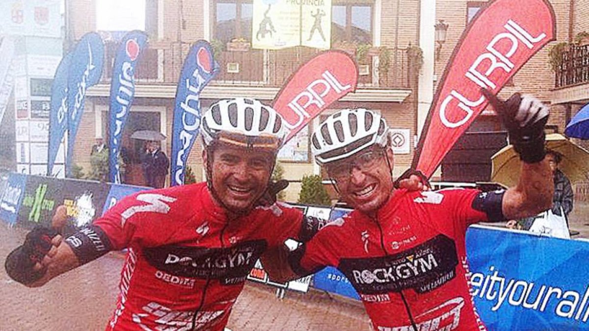 Manuel ‘Triqui’ Beltrán y José Luis Carrasco tras vencer en Belorado.-