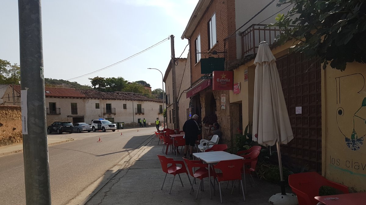 Imagen de un bar de Sotillo de la Ribera. L. V.