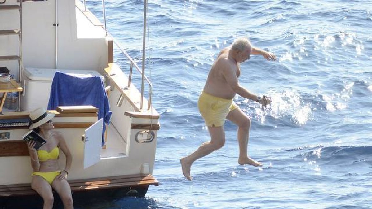 Momento en que Rato se echa al mar.-Foto: USG / ©GTRESONLINE