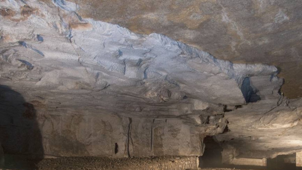 De esta cantera salió material para la construcción de la Catedral, la Casa del Cordón o el Arco de Santa María-ICAL