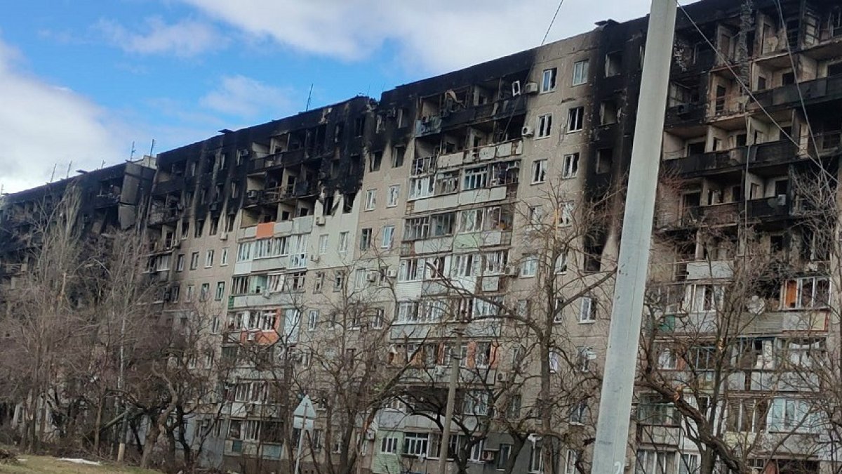 Un bloque de edificios en Jàrkov (Ucrania), devastado por la guerra. ECB