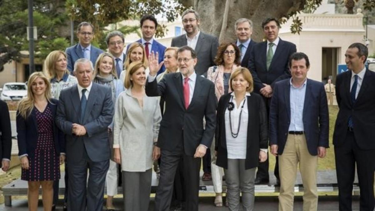 El presidente en funciones, Mariano Rajoy, en un acto del PP en Alicante.-MIGUEL LORENZO
