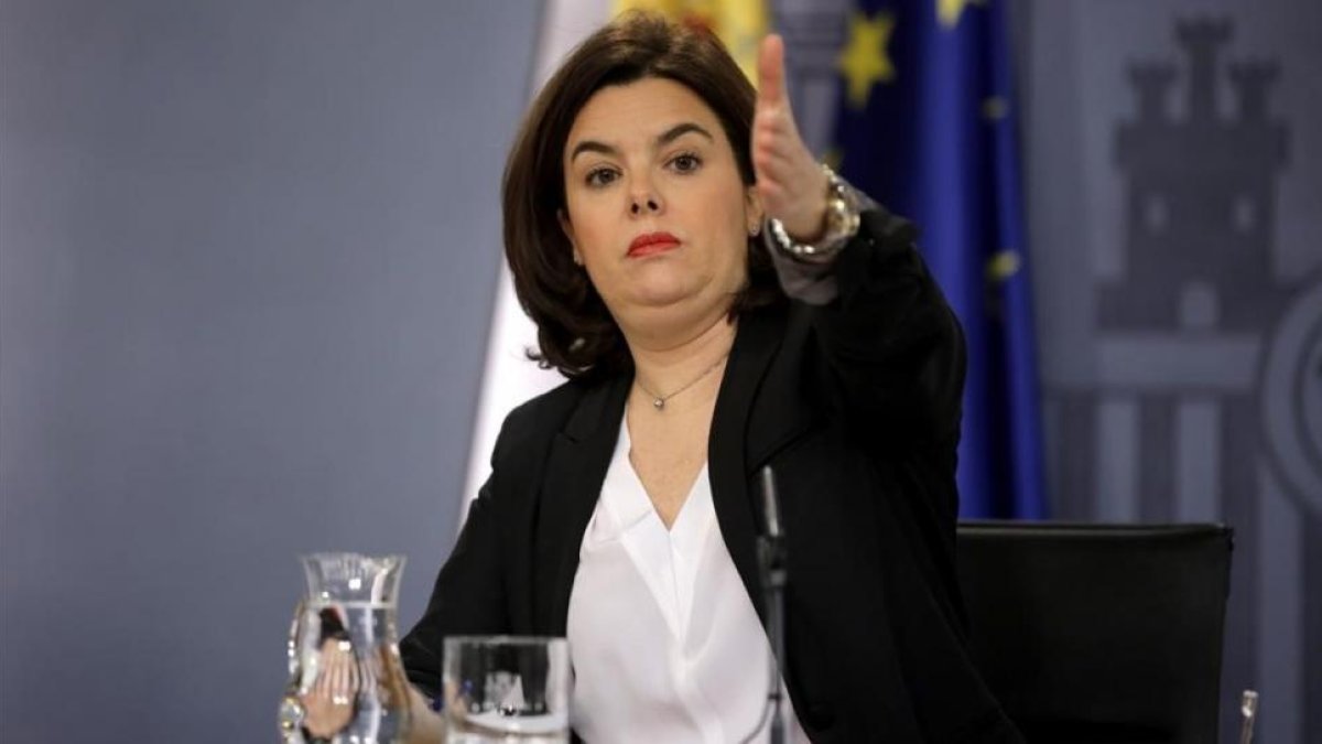 La vicepresidenta del Gobierno en funciones, tras el consejo de ministros.-JOSE LUIS ROCA