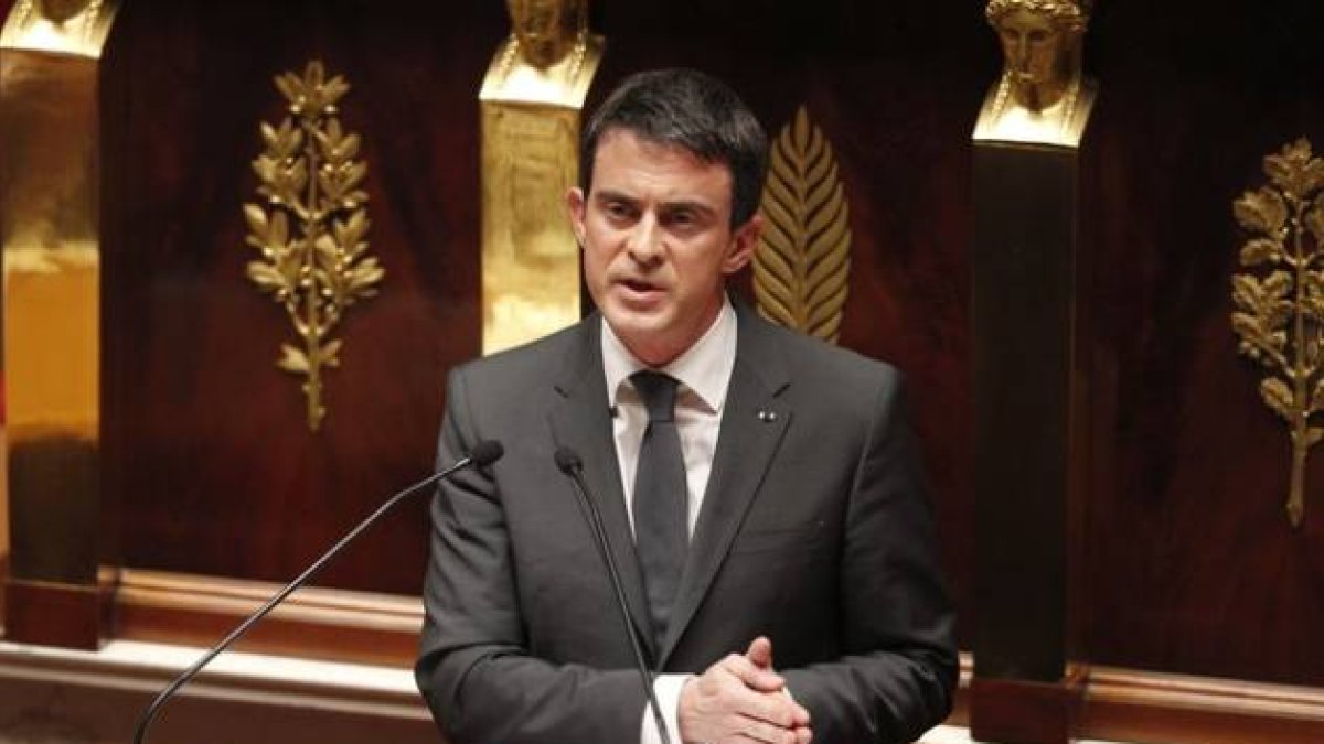 El primer ministro francés, Manuel Valls, durante su intervención ante la Asamblea Nacional.-Foto: REUTERS / CHARLES PLATIAU