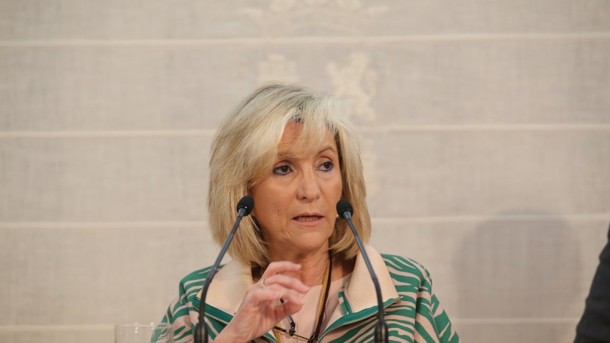 La consejera de Sanidad, Veronica Casado, confirma la primera muerte en Burgos por el coronavirus. ICAL