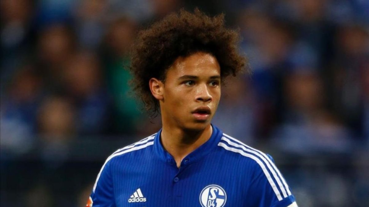 Sané, en un partido con el Schalke.-AFP / NORBERT SCHMIDT