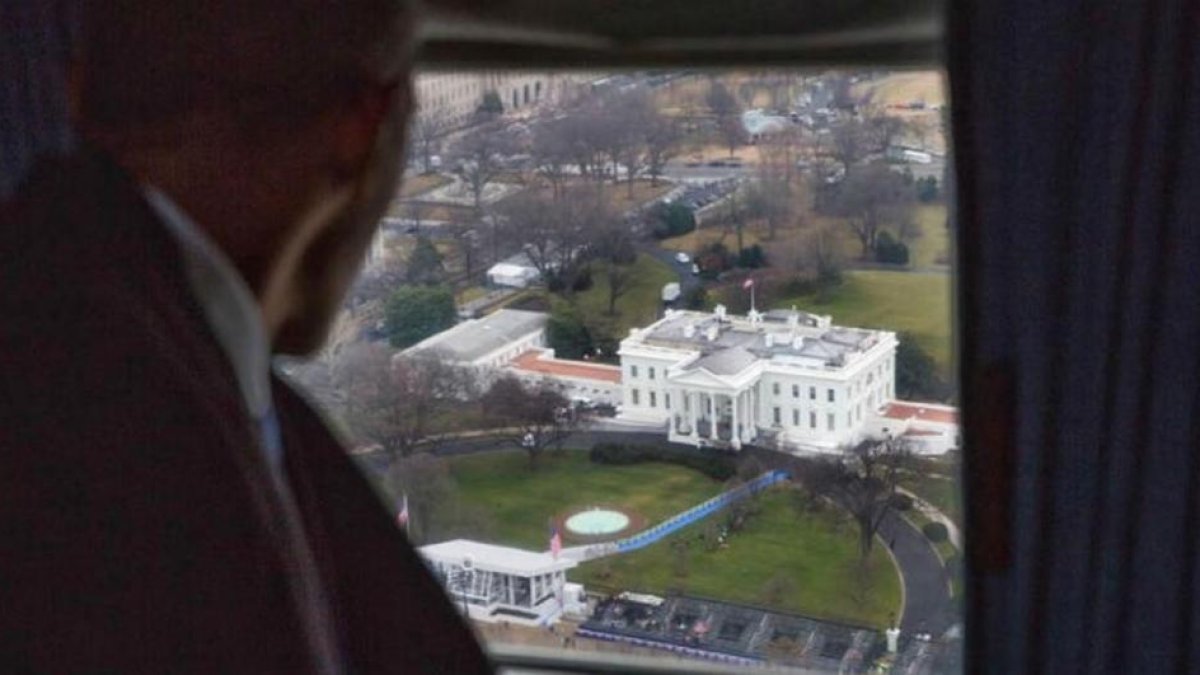 Obama se despide de la Casa Blanca.-PETE SOUZA