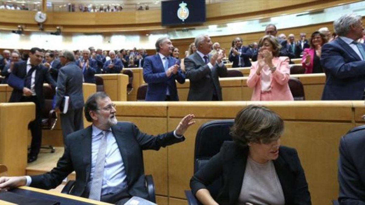 Mariano Rajoy, en el pleno del Senado.-DAVID CASTRO