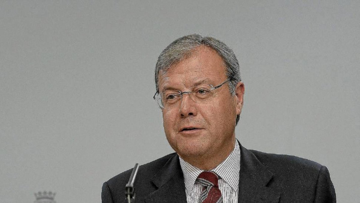 El consejero de Fomento y Medio Ambiente, Antonio Silván-