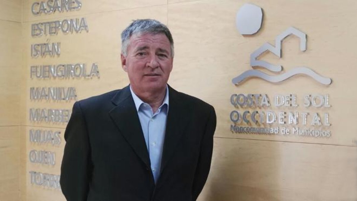 El exalcalde de Mijas Ángel Nozal, del PP, cuenta su versión después de que Podemos le haya acusado de chantajearle.-