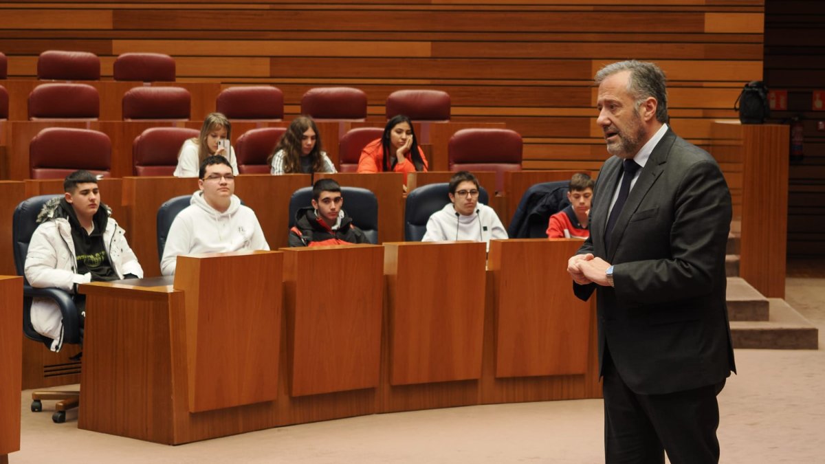 Carlos Pollán (Vox), presidente de las Cortes de Castilla y León.- E. M.