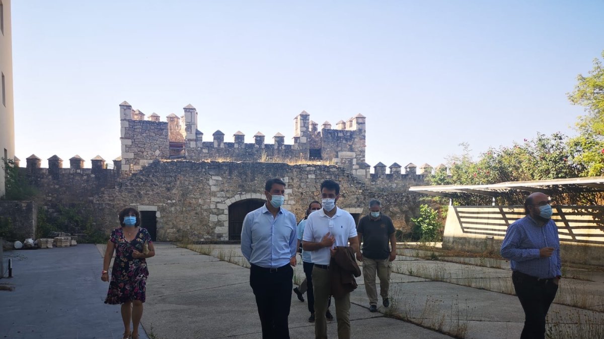 Ibáñez visitó la localidad ribereña de Peñaranda de Duero. ECB