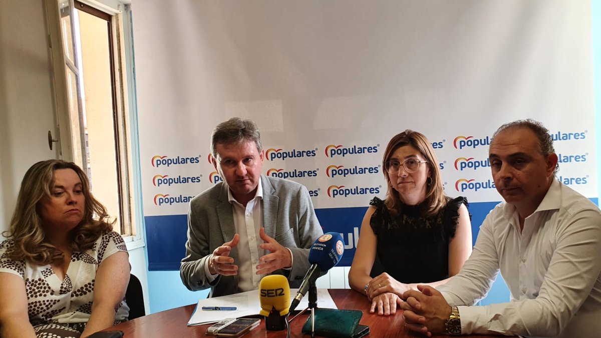 Javier Lacalle en la rueda de prensa de hoy