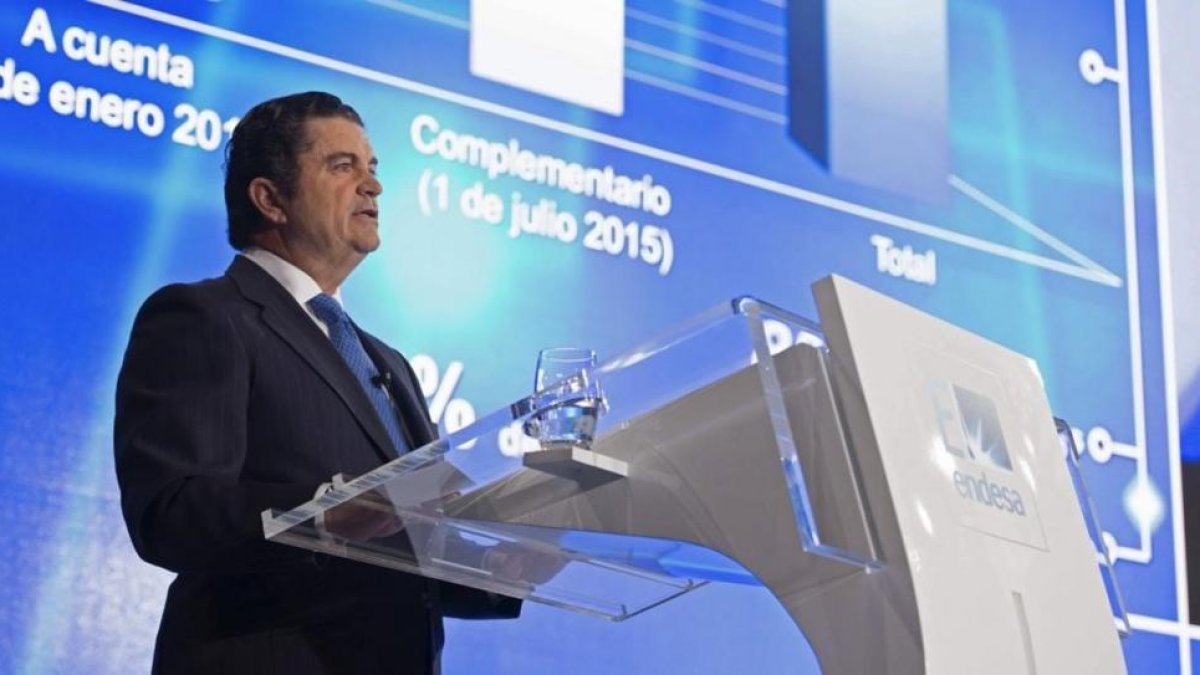 El presidente de Endesa, Borja Prado, en la junta general de accionistas del 2015.-EFE/ FERNANDO VILLAR