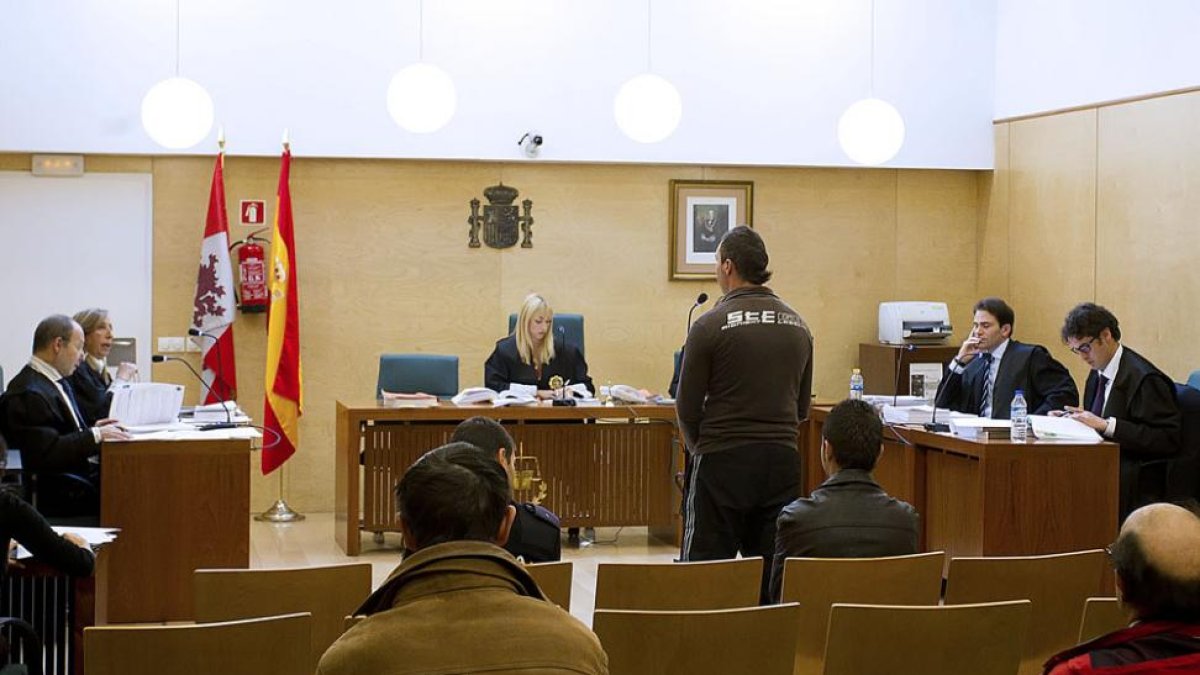 Imagen de un juicio celebrado en los juzgados de Burgos.-ISRAEL L. MURILLO