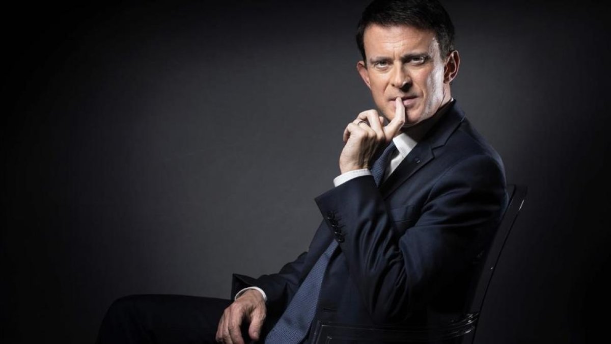 El exprimer ministro francés Manuel Valls. /-PERIODICO (AFP / JOEL SAGET)