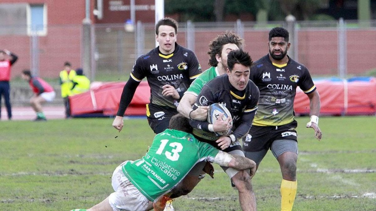 Masuyama en el partido contra el Independiente, en Santander. ECB