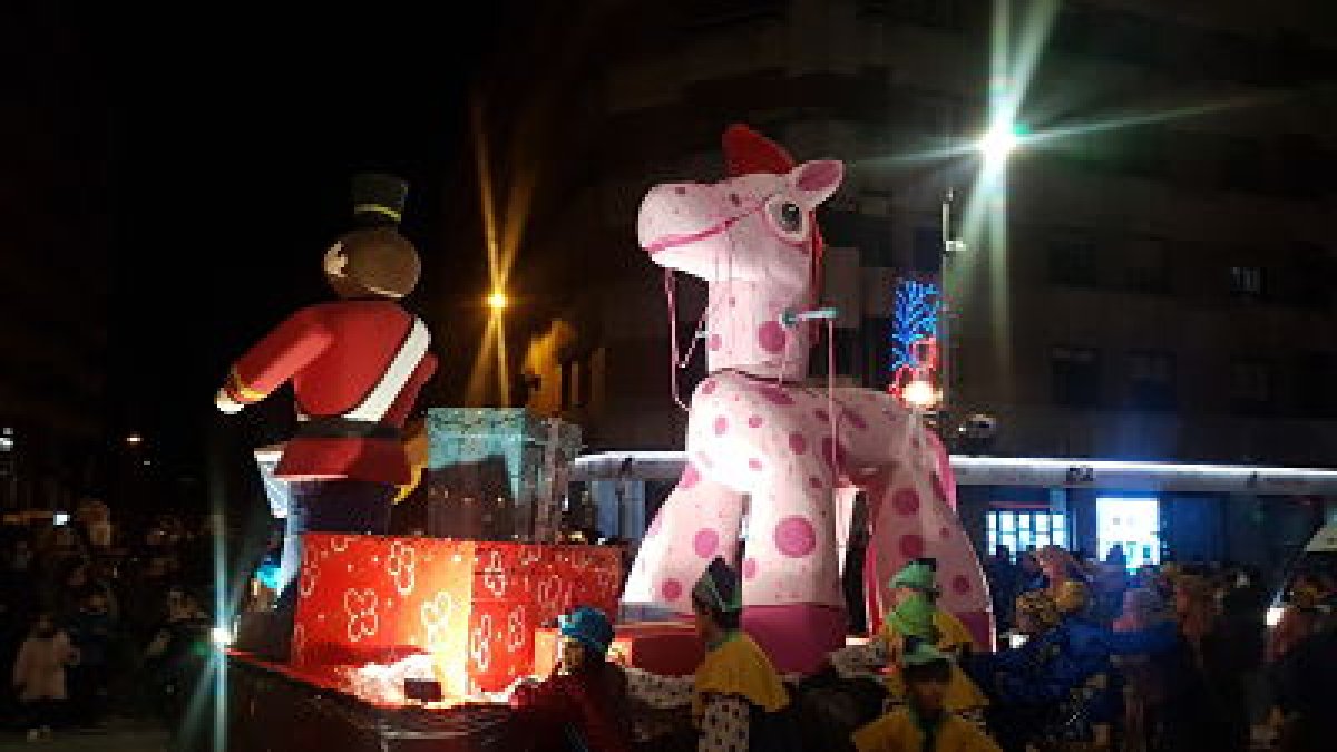 La parte positiva llegará con cinco nuevas carrozas. L. V.