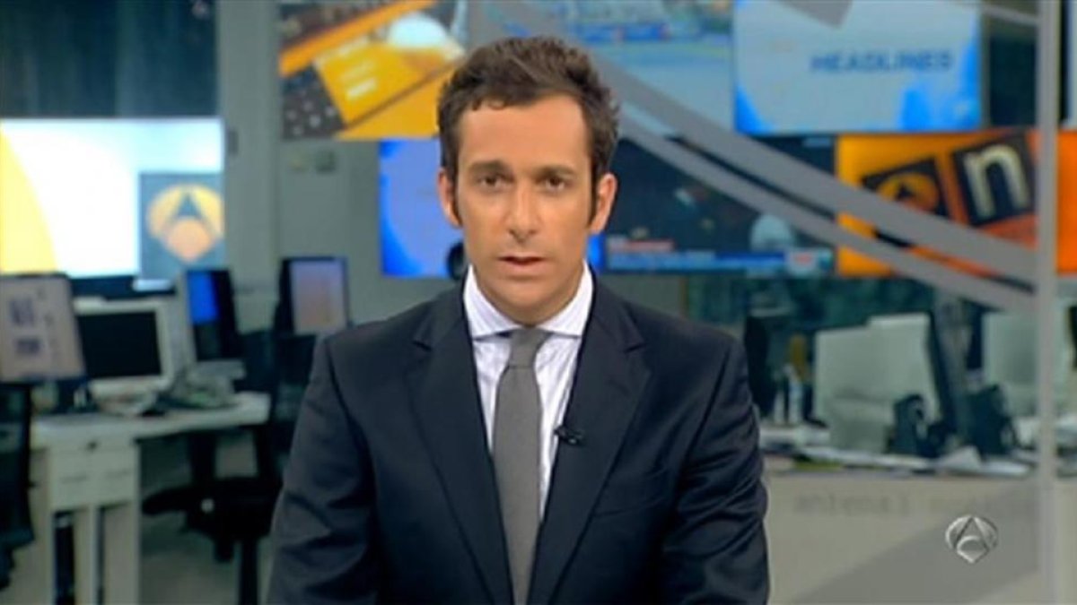 El periodista Álvaro Zancajo, presentador de 'Noticias 2' en Antena 3.-