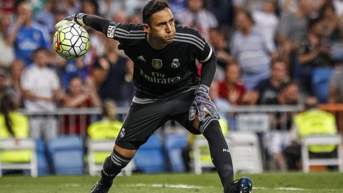 El portero costarricense Keylor Navas en el partido del Real Madrid ante el Betis el pasado sábado.-EFE / EMILIO NARANJO