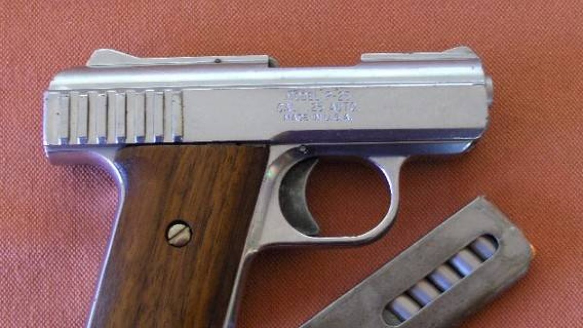 Pistola de 25 milímetros de calibre.-Foto: EL PERIÓDICO