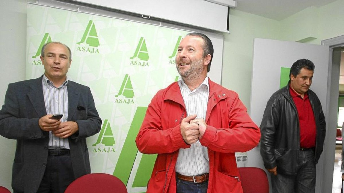 José Antonio Turrado y Donaciano Dujo, en una imagen de archivo durante una comparecencia ante los medios de comunicación.-ICAL