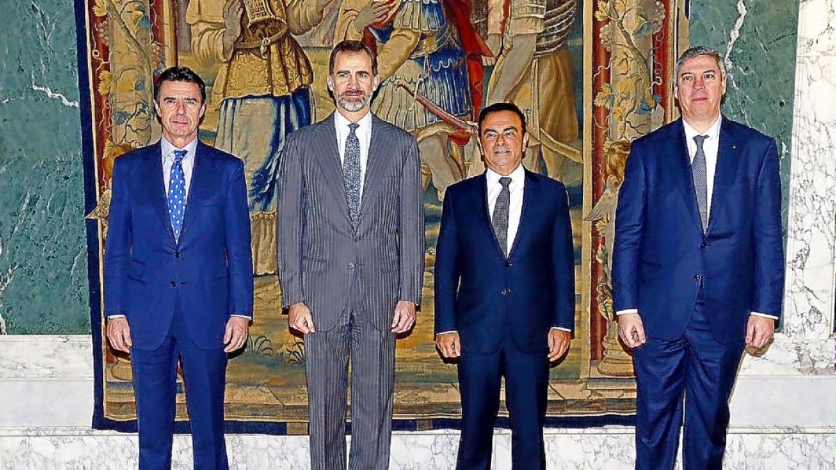 Carlos Ghosn y José Vicente de los Mozos, en una imagen de archivo. .-ICAL