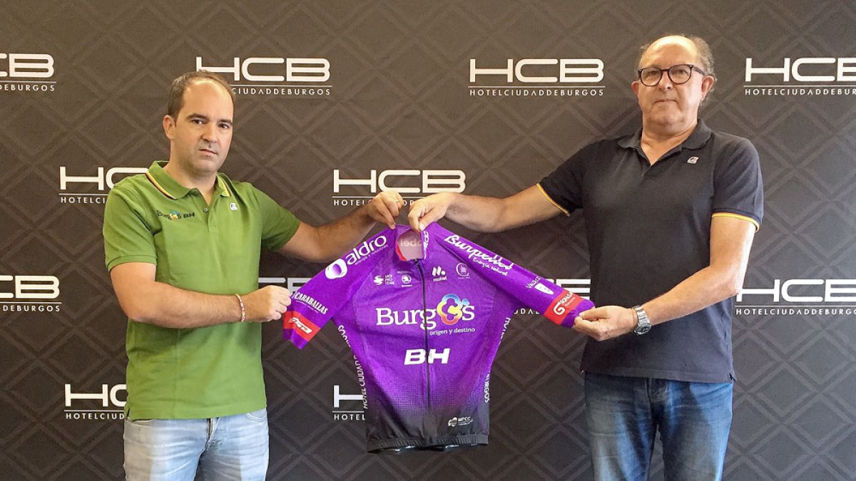 Rubén Pérez posa junto a Julio Andrés Izquierdo. BURGOS BH