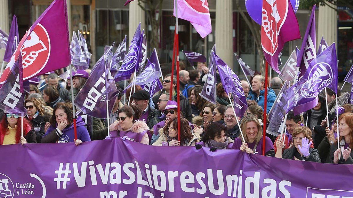 MANIFESTACION SINDICAL EL 8 DE MARZO. RAÚL OCHOA