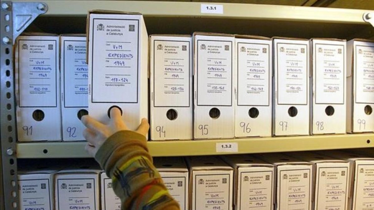 Documentos históricos de las sentencias de la dictadura franquista.-DANNY CAMINAL
