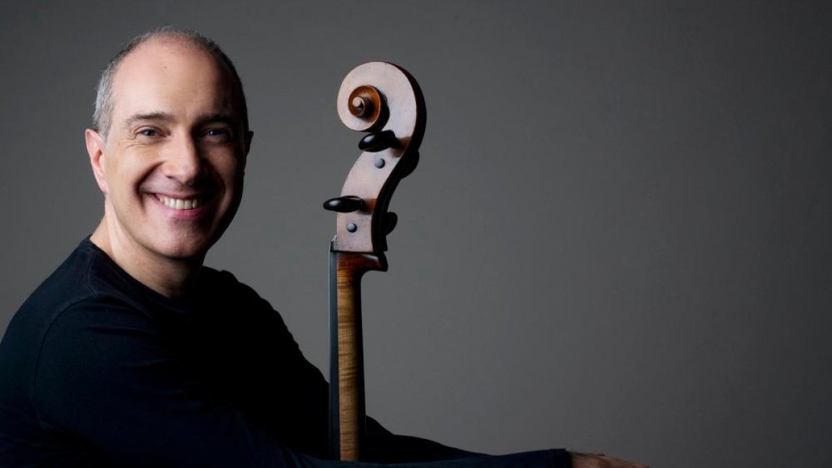 Vuelve aun año más el festival de música culta en honor al compositor y organista burgalés Antonio de Cabezón que puso banda sonora a la corte de Carlos I y Felipe II. Un premio nacional de música, el organista de la Sagrada Familia y un homenaje al compositor burgalés Alejandro Yagüe entre las novedades del programa. 