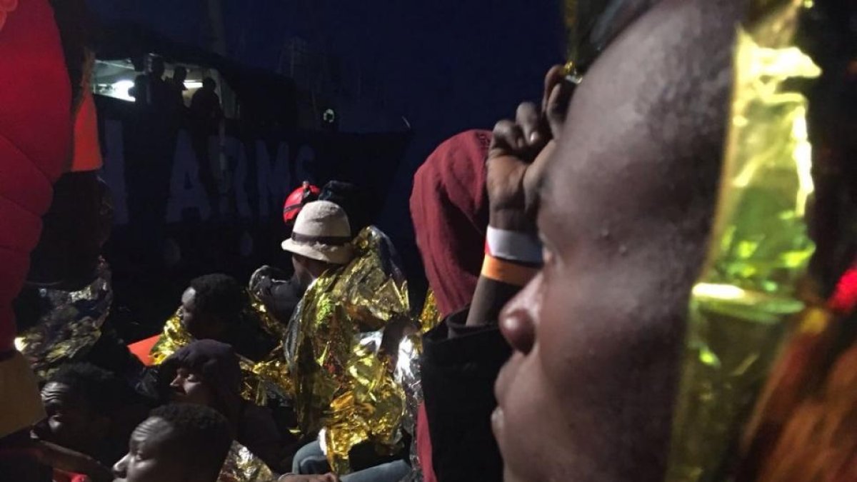 Rescate de PRoactiva Open Arms en la costa libia.-MONTSE MARTÍNEZ