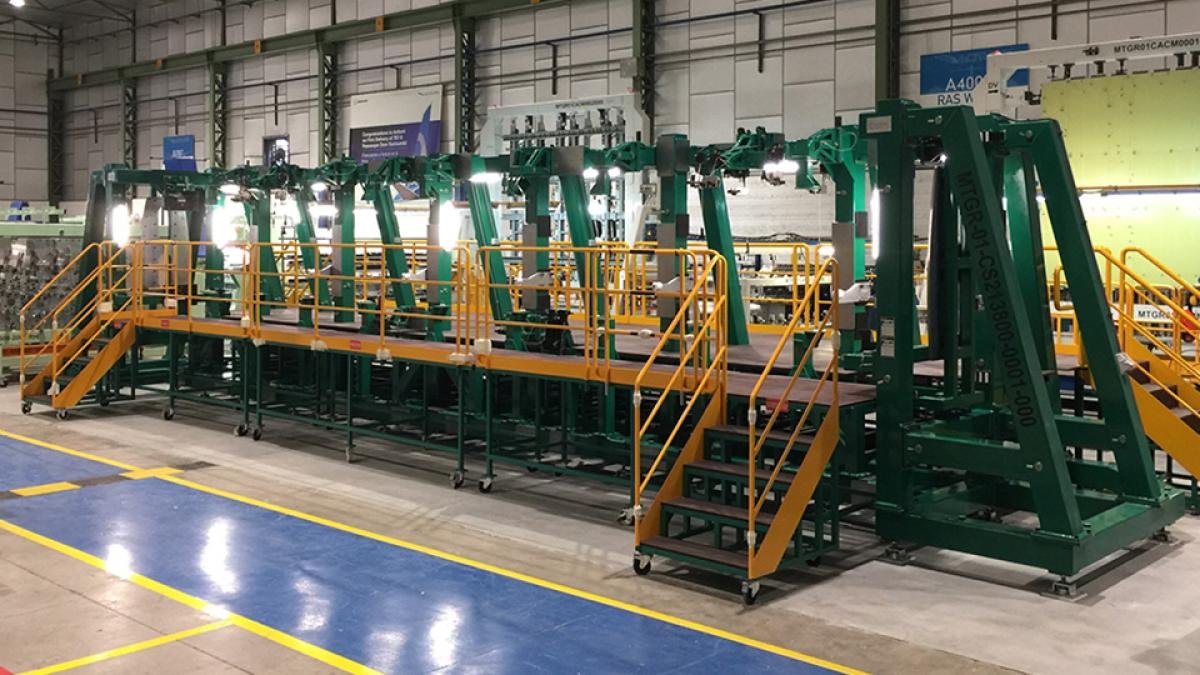 Grada de montaje en las Instalaciones de Sevilla. ECB