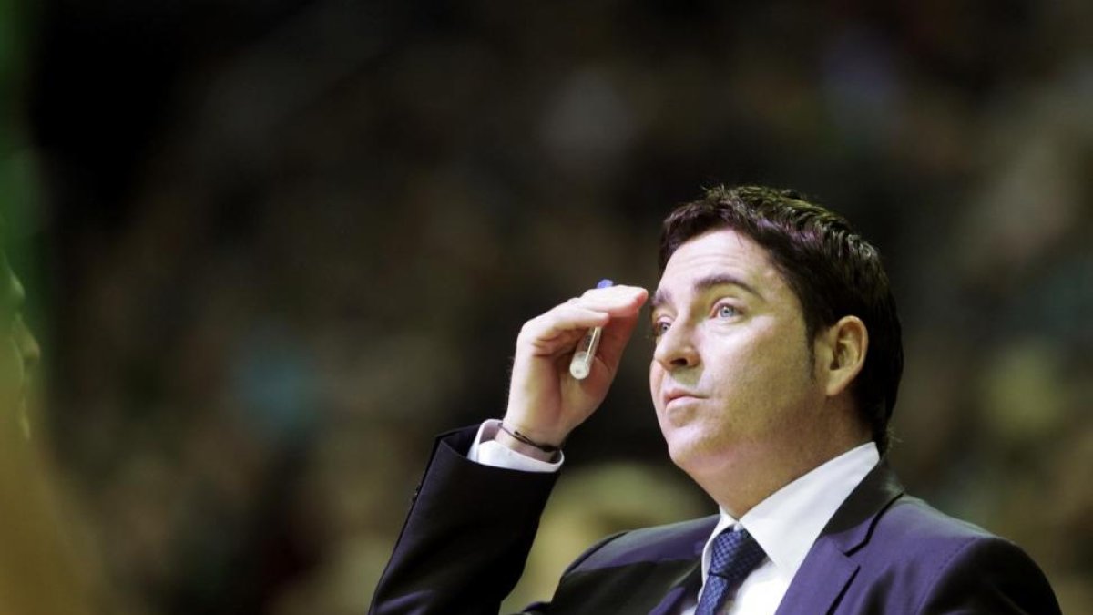 Xavi Pascual, en un partido de la Euroliga del Panathinaikos, en marzo pasado.-Valda Kalnina / EFE