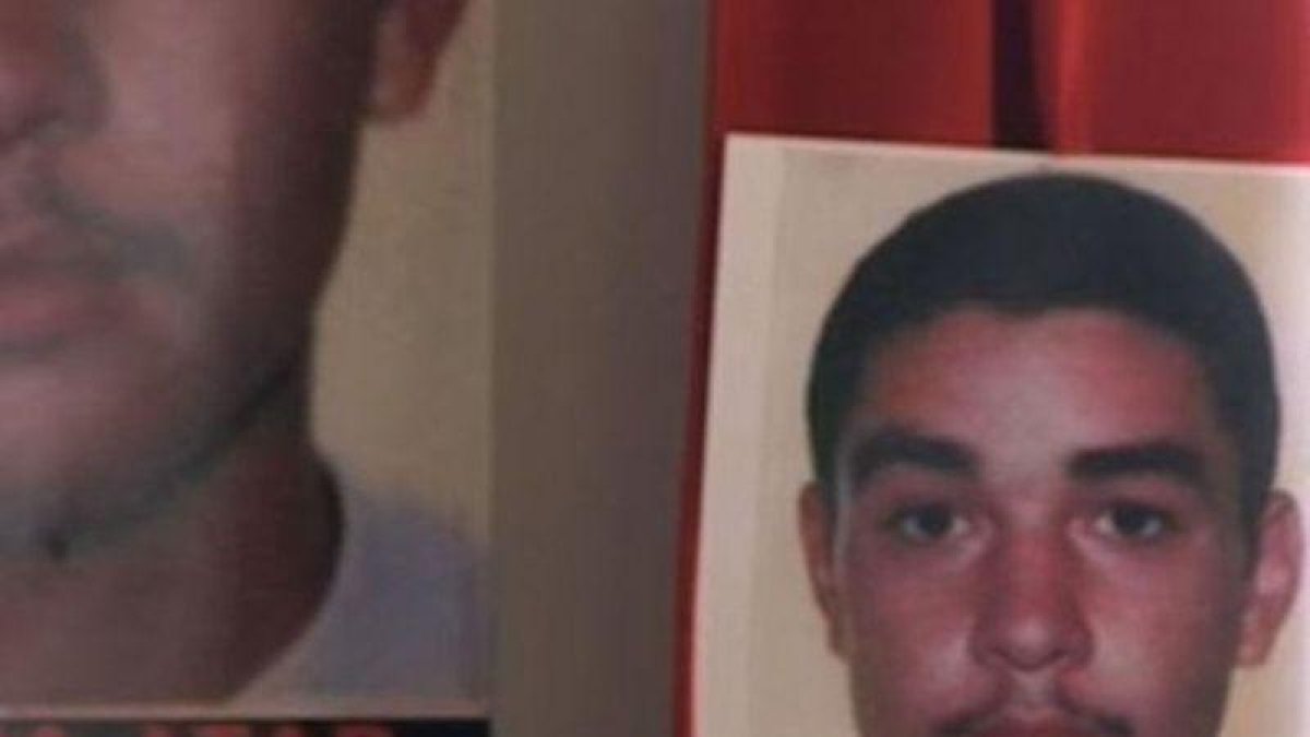 Oussama Atar, primo de los dos terroristas que se inmolaron en el aeropuerto de Bruselas, está siendo buscado en toda Europa.-EL PERIÓDICO