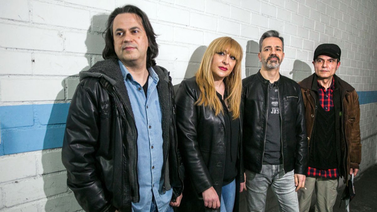 Peri, Daría Ras, Alberto y Dio, componentes del grupo burgalés de rock Frío. TOMÁS ALONSO