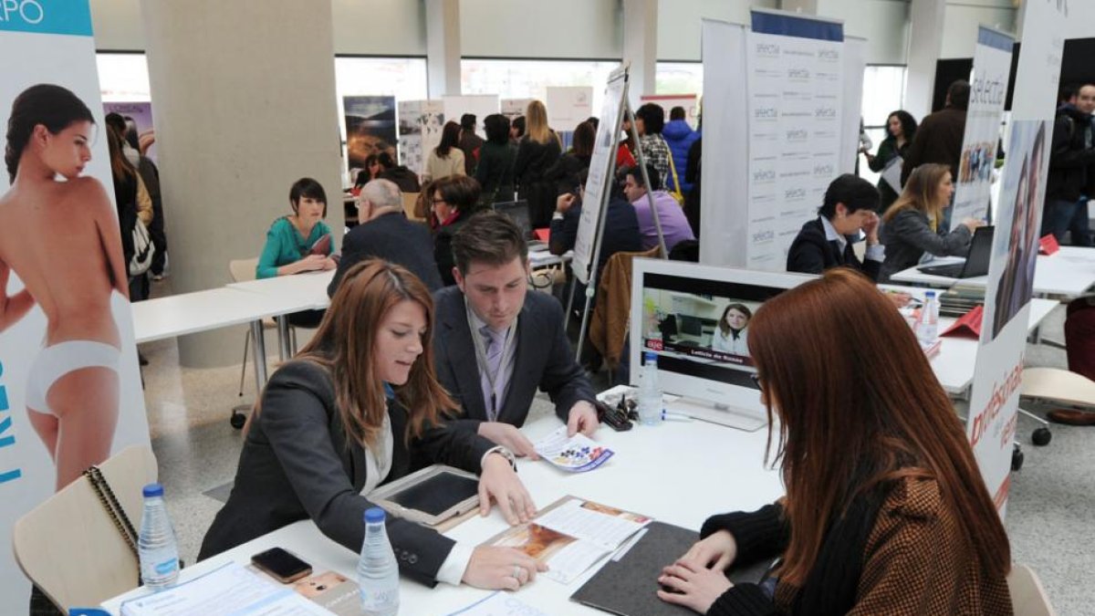 El Foro de Empleo de la UBU contará con 90 empresas participantes y se celebrará el 17 de abril en el Fórum.-ISRAEL L. MURILLO