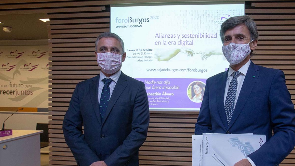 Rafael Barbero y Javier Cuasante, ayer en la presentación del duodécimo Foro Burgos. RAÚL OCHOA