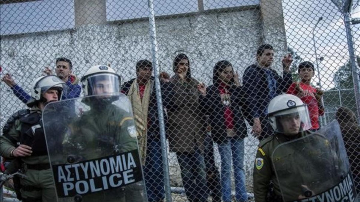 Refugiados del campamento de Moria.-