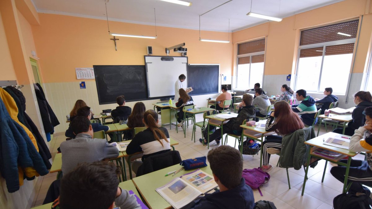 Imagen de un clase en el centro San Pedro y San Felices. ARZOBISPADO DE BURGOS.