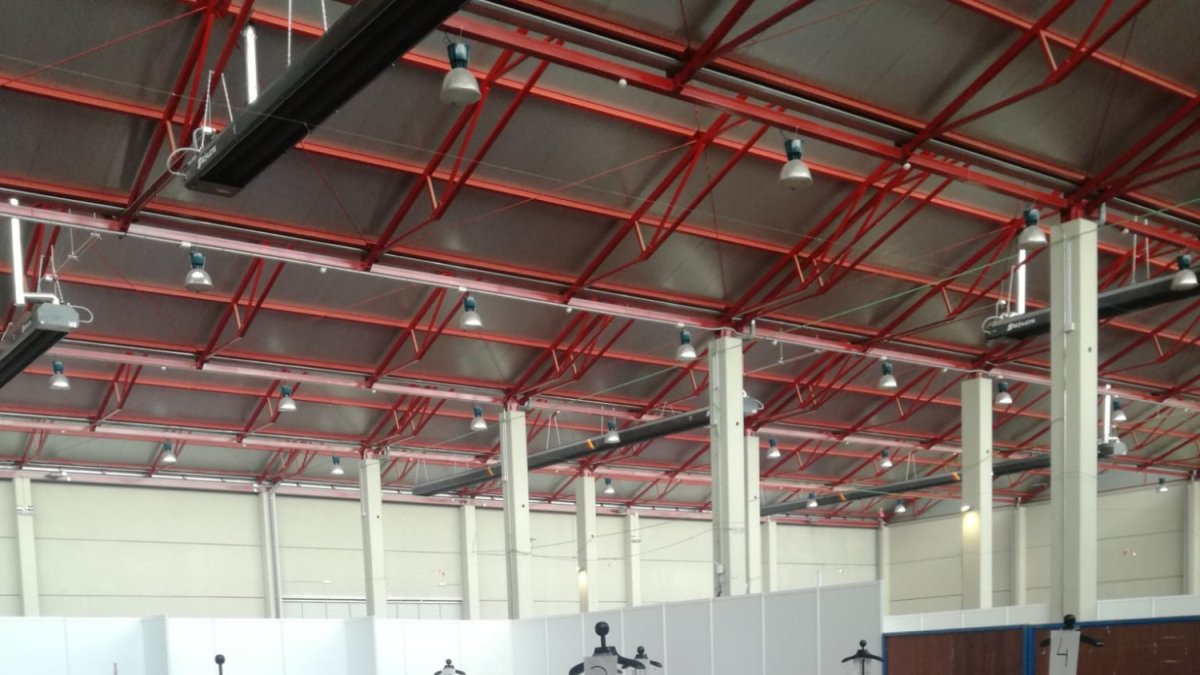 El temporero que dio positivo sí accedió a aislarse en el ferial. L. V.